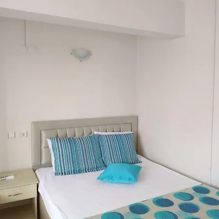 Deniz Kizi * Gümüldür