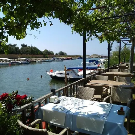 Bed & Breakfast Deniz Kizi Garden Gumuldur