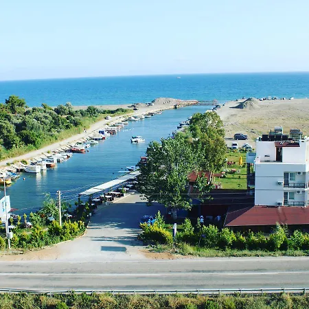 Bed & Breakfast Deniz Kizi Garden *