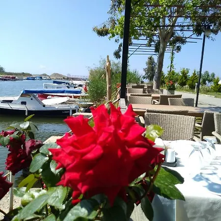 Bed & Breakfast Deniz Kizi Garden *