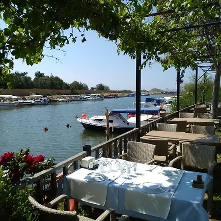Bed & Breakfast Deniz Kizi Garden Gumuldur
